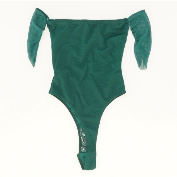 Pretty Little Thing Green Mesh Ruched Bardot Bodysuit Size 2 - Picture 2 of 14